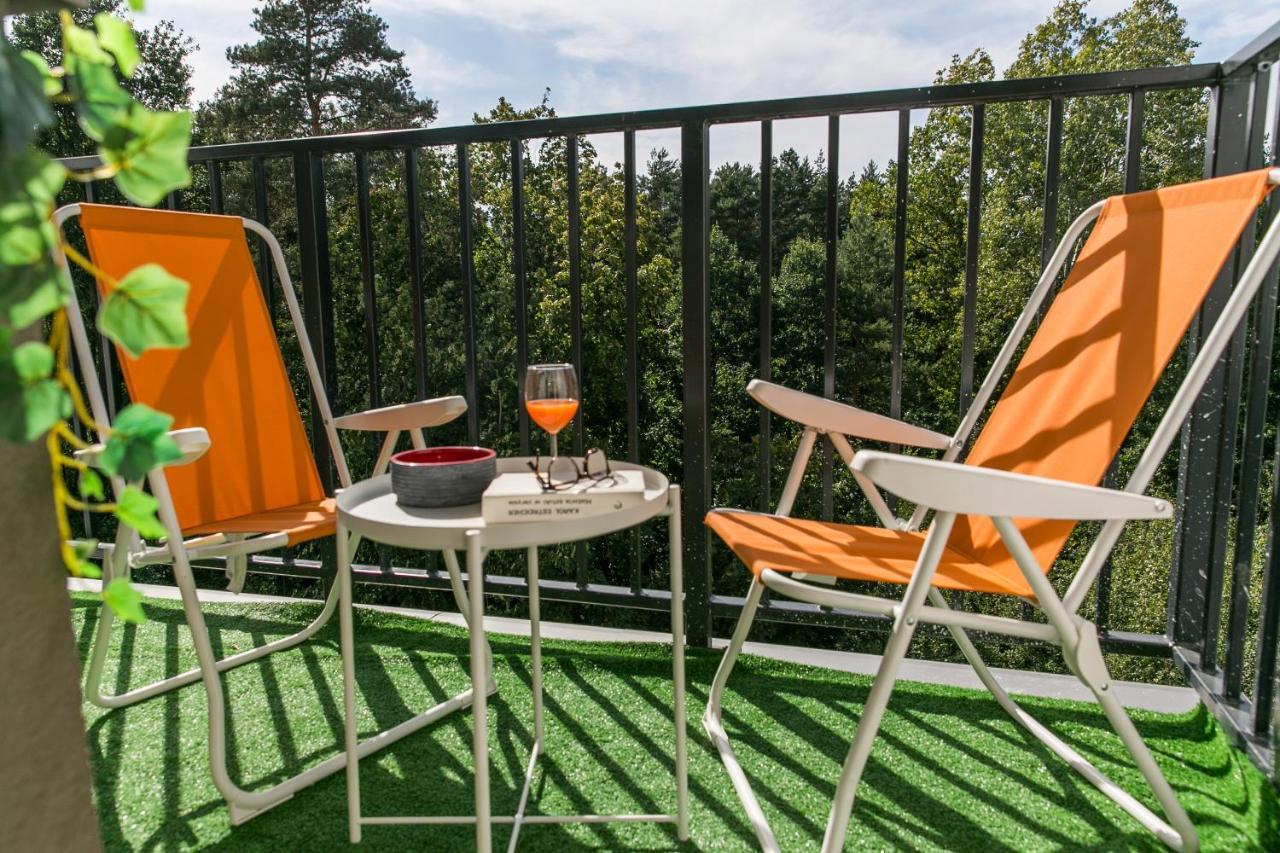 Tree&Lake Apartament Warszawa Зомбки Экстерьер фото