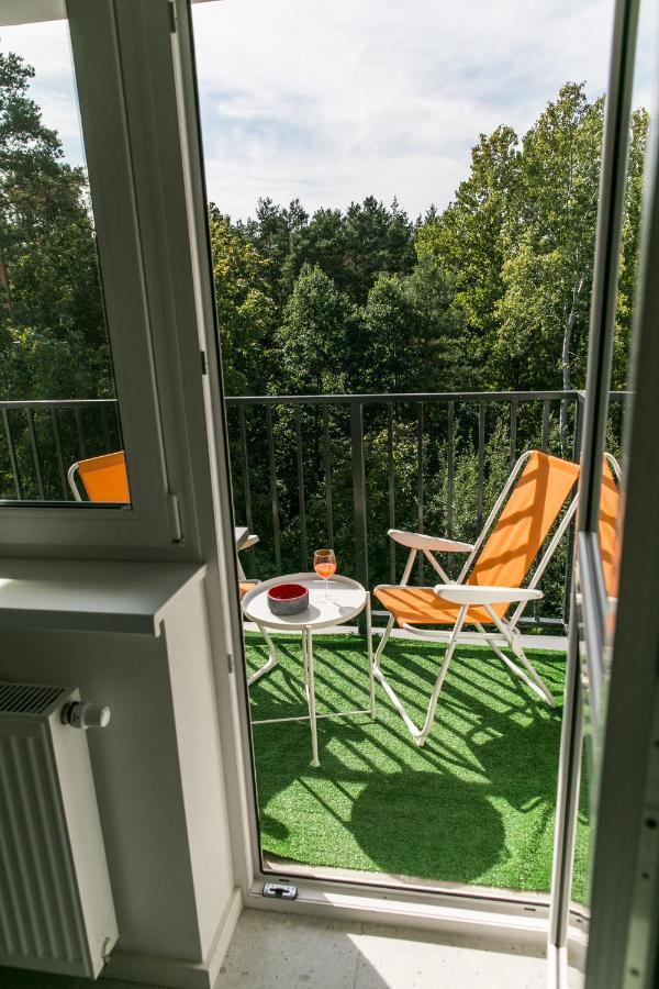 Tree&Lake Apartament Warszawa Зомбки Экстерьер фото